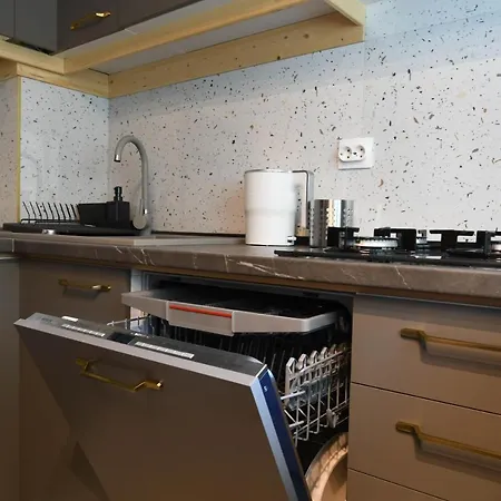 The Bridge Apartment *